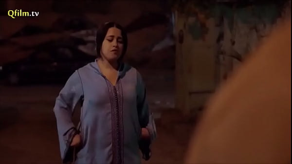 Ibu Arab Berhijab Bokong Besar Dihamili