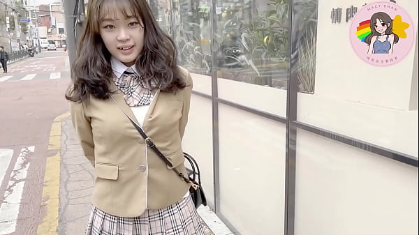 香港av女郎macy Chan:冬日韓式校服下的情慾解放之旅
