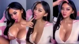 Aura Eksotis Toge Jilat Tetek Sendiri Mango, Nikmatin Sensasi Liurnya Yang Bikin Muncrat