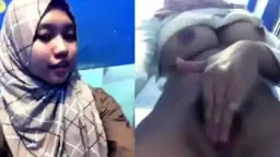 Lynjlboob Berhijab Tapi Ngentot