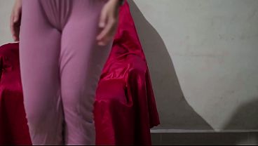 Cewek Tionghoa Satin Tanktop Pamer Memek Di Kamera Bokep Indonesia Terbaru