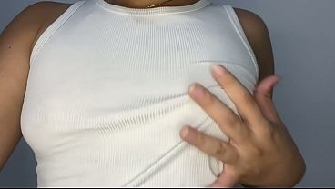 Ibu Tiri Masturbasi Sampai Puas Di Hari Ibu