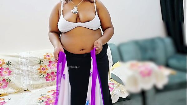 Bhabhi India Pake Saree Basah, Siap Digoyang