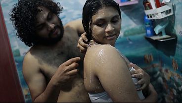 Ngentot Bareng Kakak Tiri Di Kamar Mandi Bikin Makin Basah