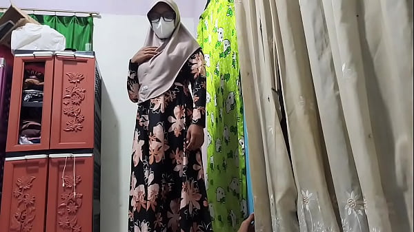 Bu Guru Grebek Murid Lagi Col** Terus Diajak Kencan Panas Di Kelas.
