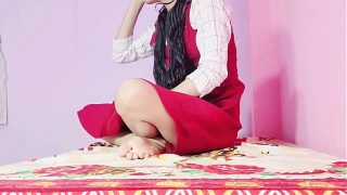 Desi Cewek Hari Ini Bikin Gregetan, Pengen Gigit.