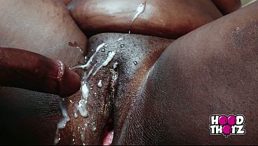 Dua Kontol Besar Ngehajar Pantat Gendut Montok Ibu Tiri Afrika Mereka