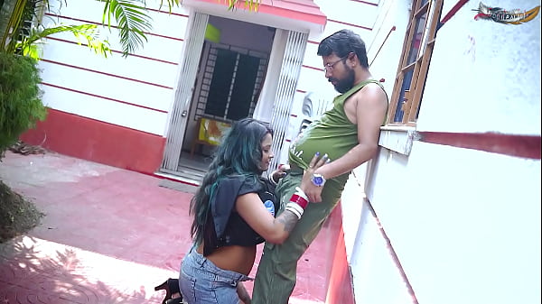 Desi Bengali Pasutri Ngewe Anal Keras Di Luar, Suara Hindi Bikin Makin Panas (film Penuh)