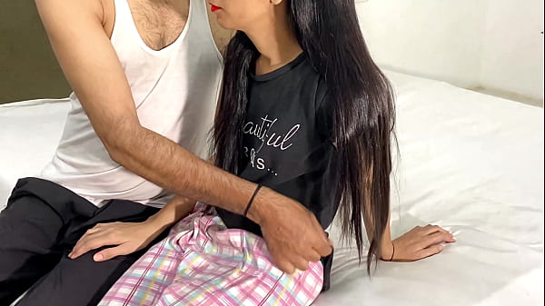 Desi Kampung Cewek Memek Sempit Kontol Gede Om-om, Ngewe Hot Cewek Desa