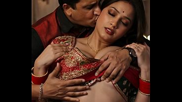 Desi Bengali Bhabhi Ke Dudh Dabao, Cinta Panas Bikin Makin Ngilu.