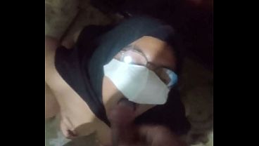 Cewek Indonesia Crot Di Kamar Mandi Sambil Nenggak Air Pipis Sendiri
