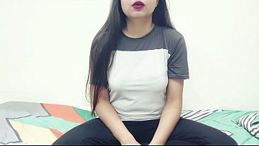Kakak Tiriku Saara Kasih Pengalaman Pertama Buat Adik Tiri Biar Ninggalin Pacarnya.
