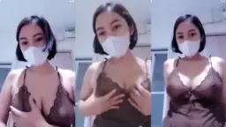 Sabrina Pake Baju Tembus Pandang, Bikin Makin Liar Pengen Lihat Isi Dalemnya.