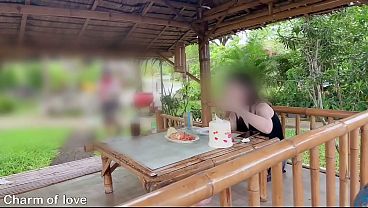 Biarin Aja Di Luar Sama Orang Asing, Thai, Rasanya Bikin Greget.