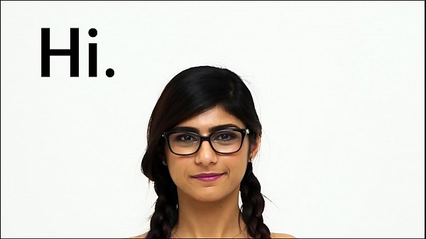 Mia Khalifa – Nih, Lo Bisa Lihat Detail Tubuh Arab Sempurna Gue Yang Bikin Nagih