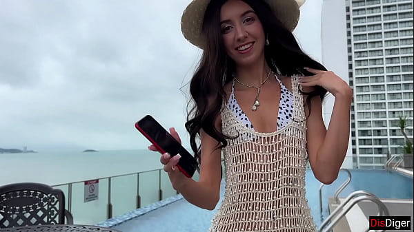Libas! Blanca Spanyol Pengen Ngerasain Kontol Putin Putih Pas Liburan
