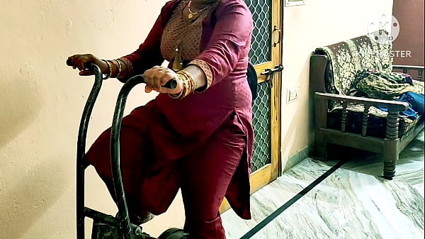 Bhabhi India Ngentot Sama Cowok Gym, Crot Di Mana-mana