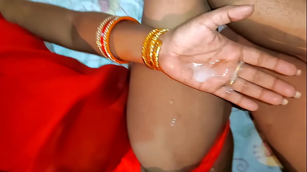 Desi Baru Pertama Kali Masukin Kontol Gede Ke Lubang Pantat, Ngerintih Pelan Sambil Minta Digenjot