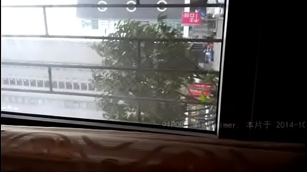 中国人浩哥，干闺蜜饭局上干得她腿软