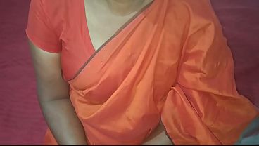 Ngentot Sendiri Sambil Bayangin Kontol Gede