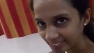 Bocah Desi Ngewe Sambil Nyedot Kontol – Video Mms Cewek Desi Hisap Kontol
