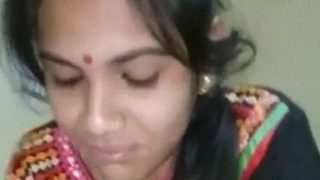 Video Istri India Cantik Lagi Ngewe Suami, Bibir Merah Nempel Di Kontol