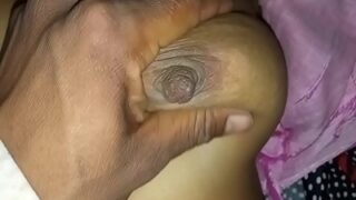 Video Mesum Desi India: Istri Menyusui Digarap Cowok