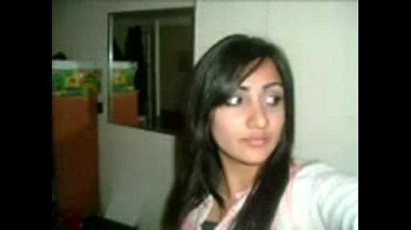 Tonton Video Penari Desi Panas, Bokep Gratis Bikin Makin Greget