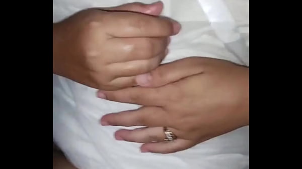 Momen Panas Istri Tetangga Minta Sperma Di Dalam