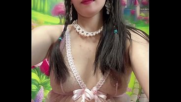 Gadis Manis Asia, Siap Digoyang Bibir Merahmu Yang Basah.