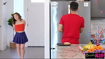 Kasih Semua Manismu Malam Ini, Kimmy Kimm Naik Gila-gilaan Di Atas Diego Perez, Banjir Creampie Rayakan Empat Juli