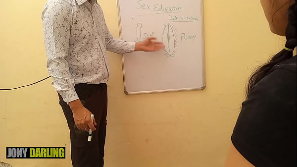 Bokep India Guru Les Ngajar Muridnya Apa Itu Pussy Dan Kontol, Ngomong Kotor Hindi Jelas Banget Sama Jony Darling