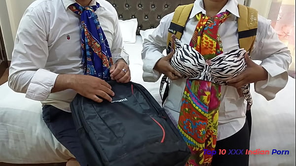 Anak Kuliahan Desi Paling Bejat Ngewe Cewek Desi Di Hotel Oyo Pas Pertama Ketemu